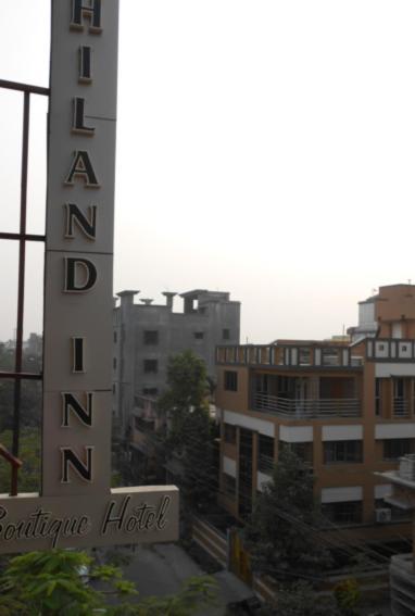Hiland Inn Calcutta Extérieur photo